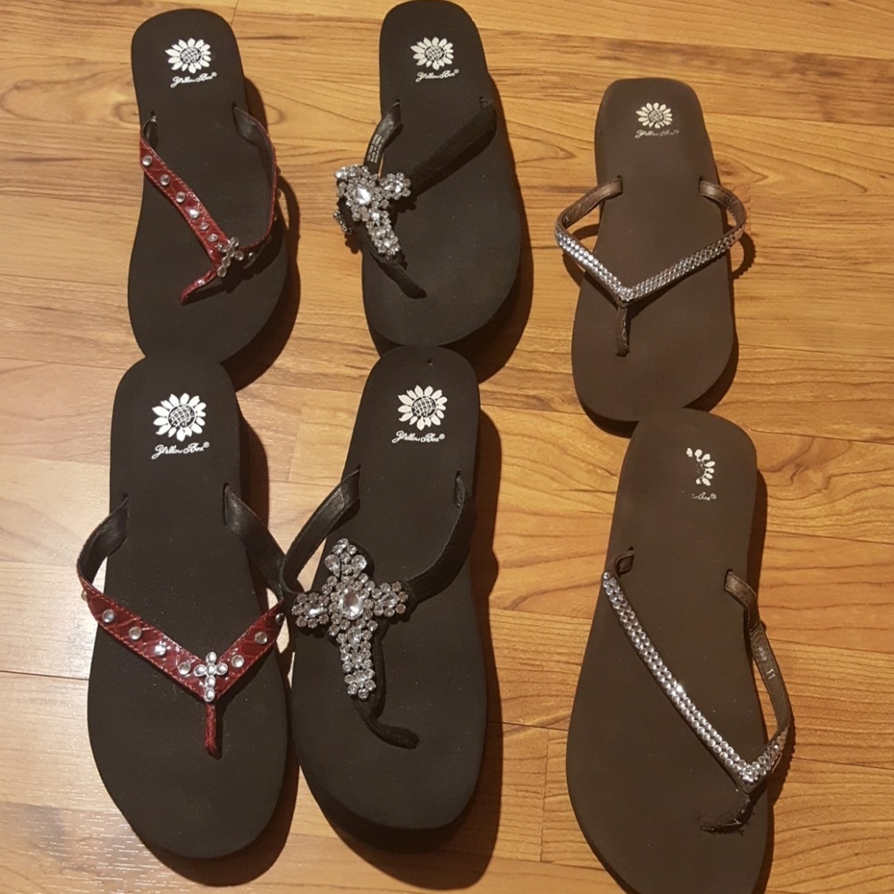 Lot of 3 Yellow Box Flip Flops